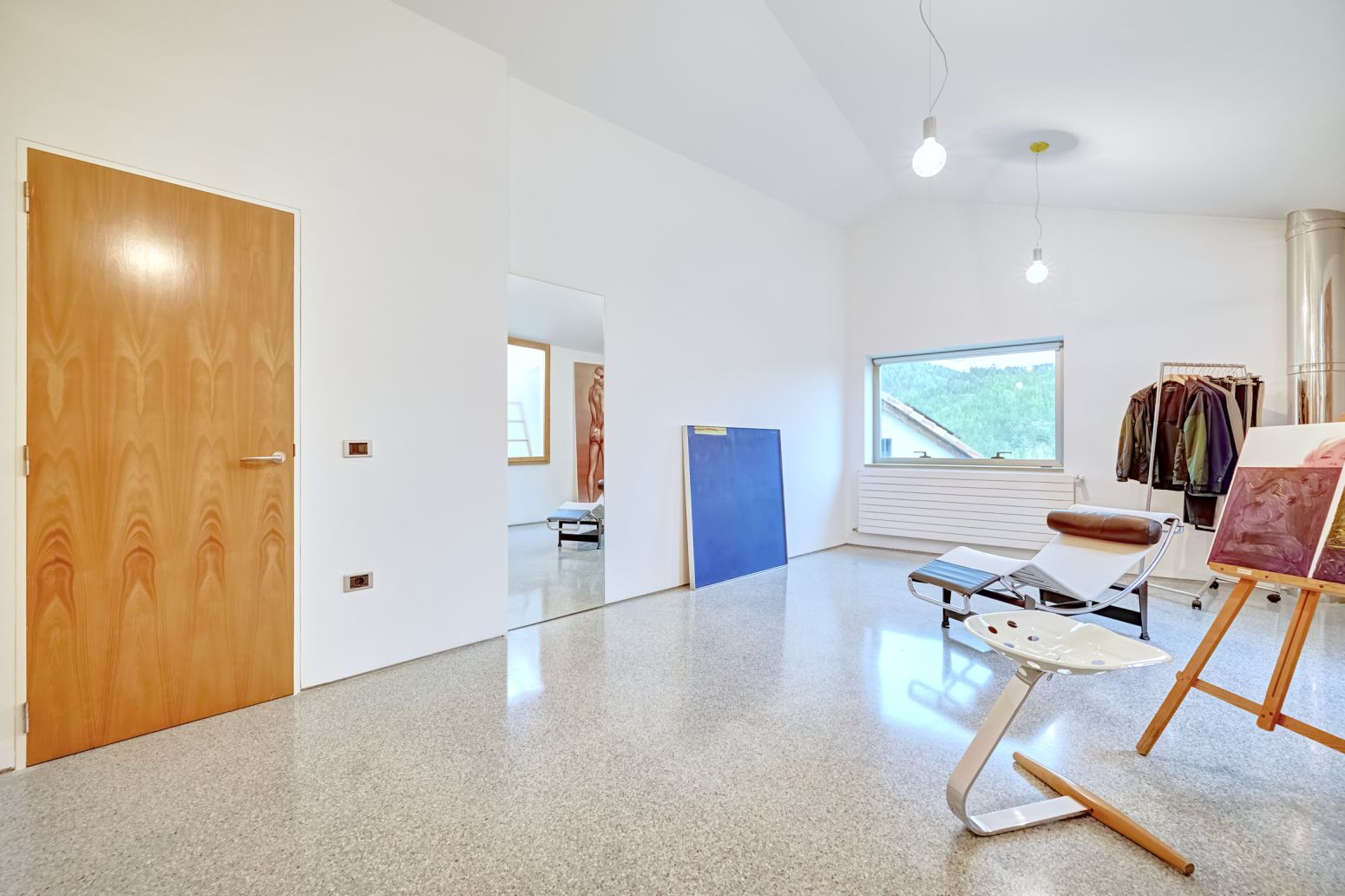 Una vivienda única en Alzuza sale al mercado: luz natural, paisaje del valle y un diseño pensado para el bienestar