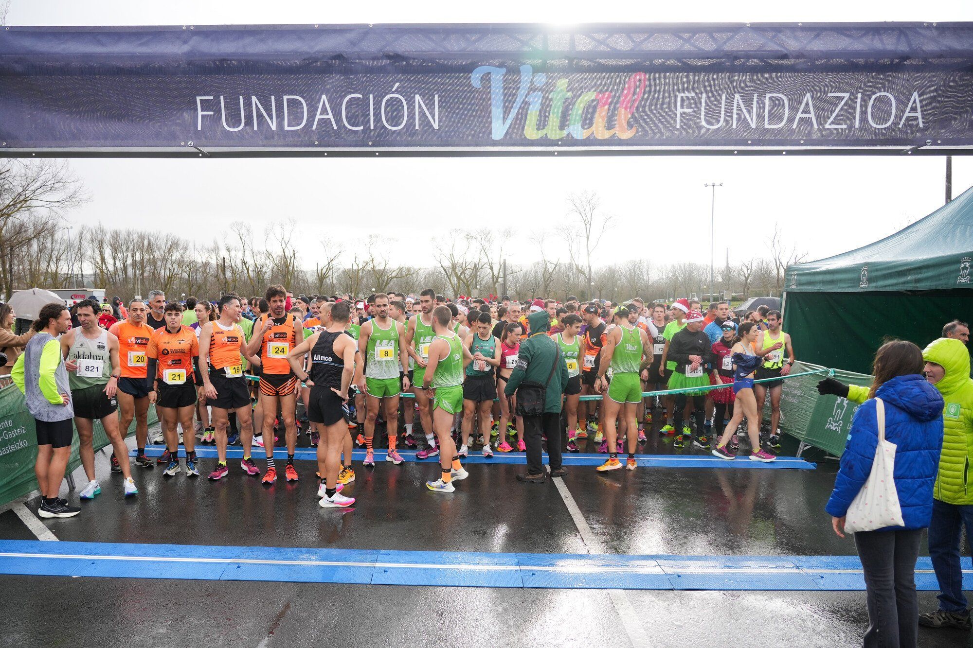 FOTOS La San Silvestre de Vitoria