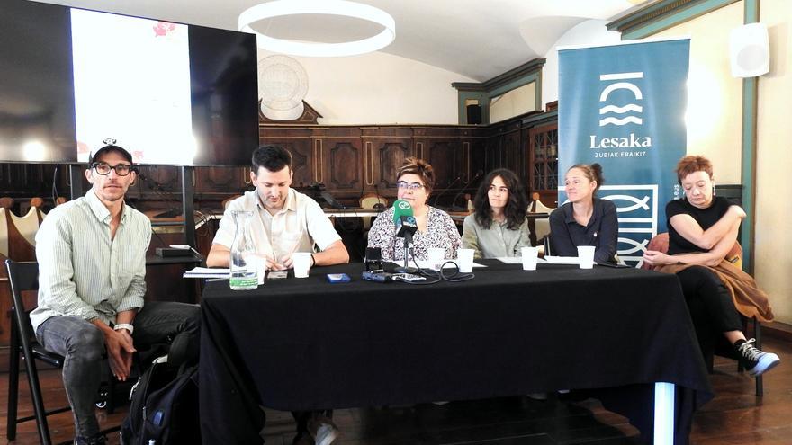 Lesaka pone en marcha un servicio de comida a domicilio