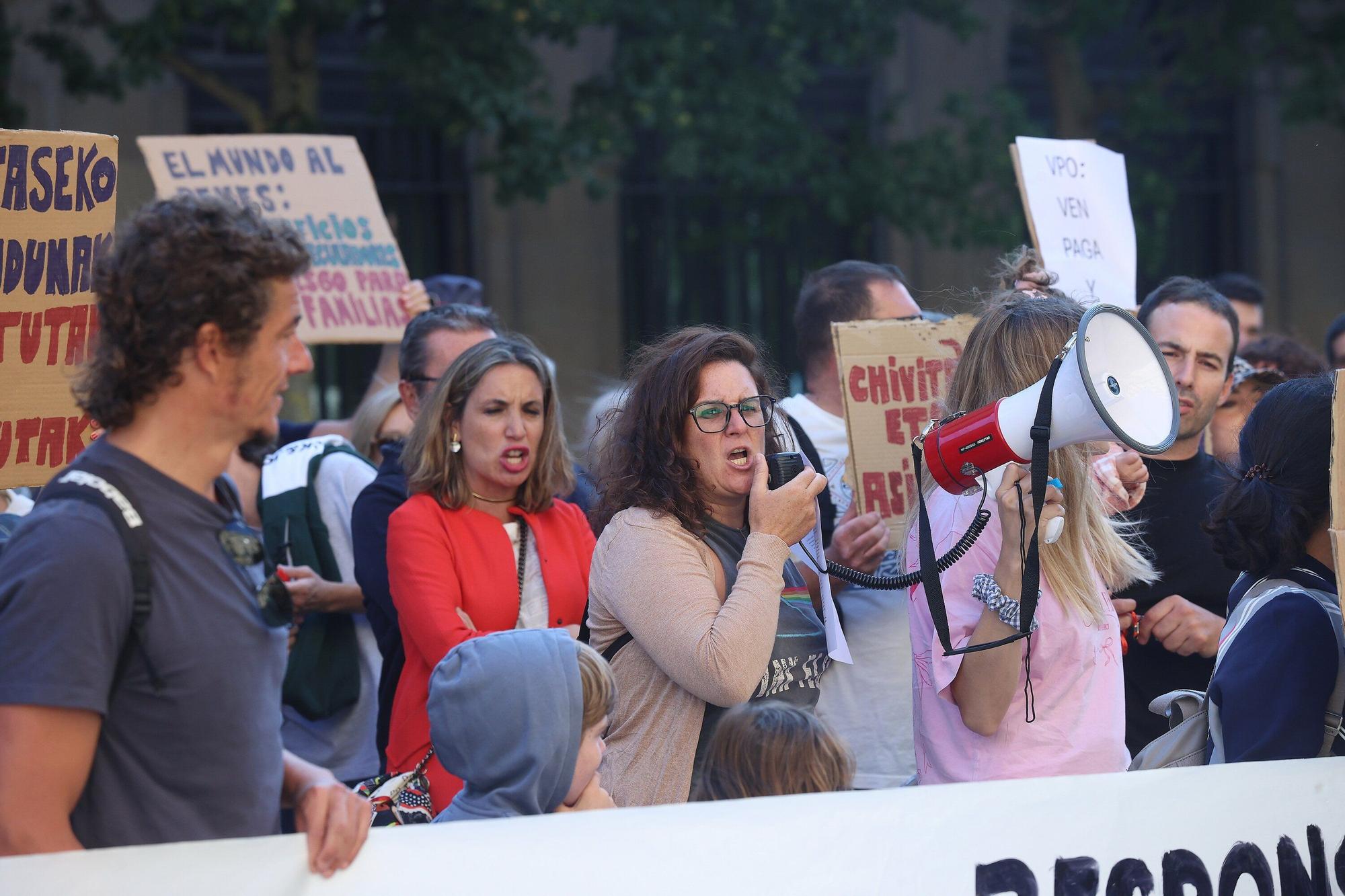 Concentración de familias afectadas por los pisos de Maristas