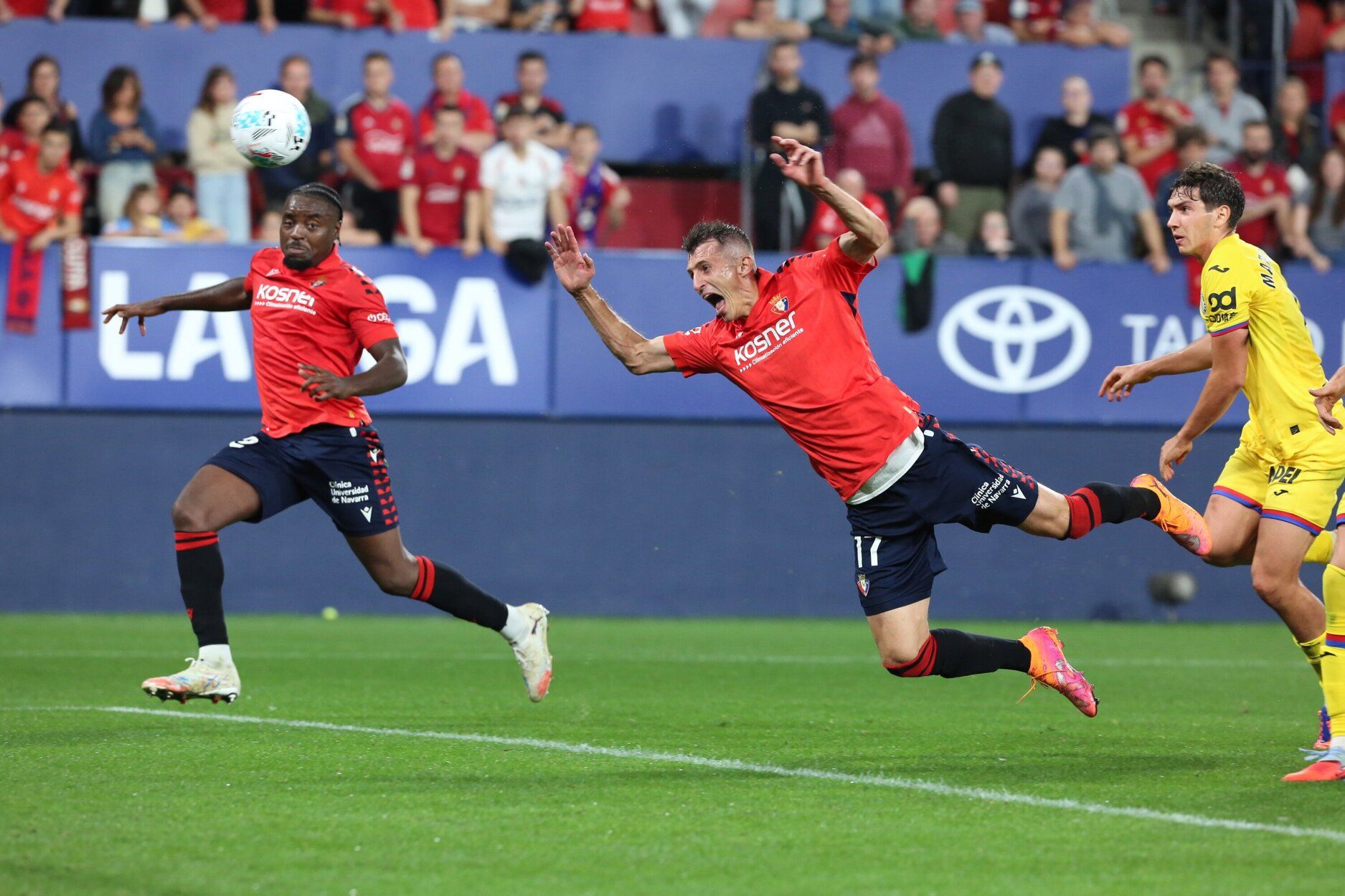 Fotos del Osasuna-Getafe en El Sadar