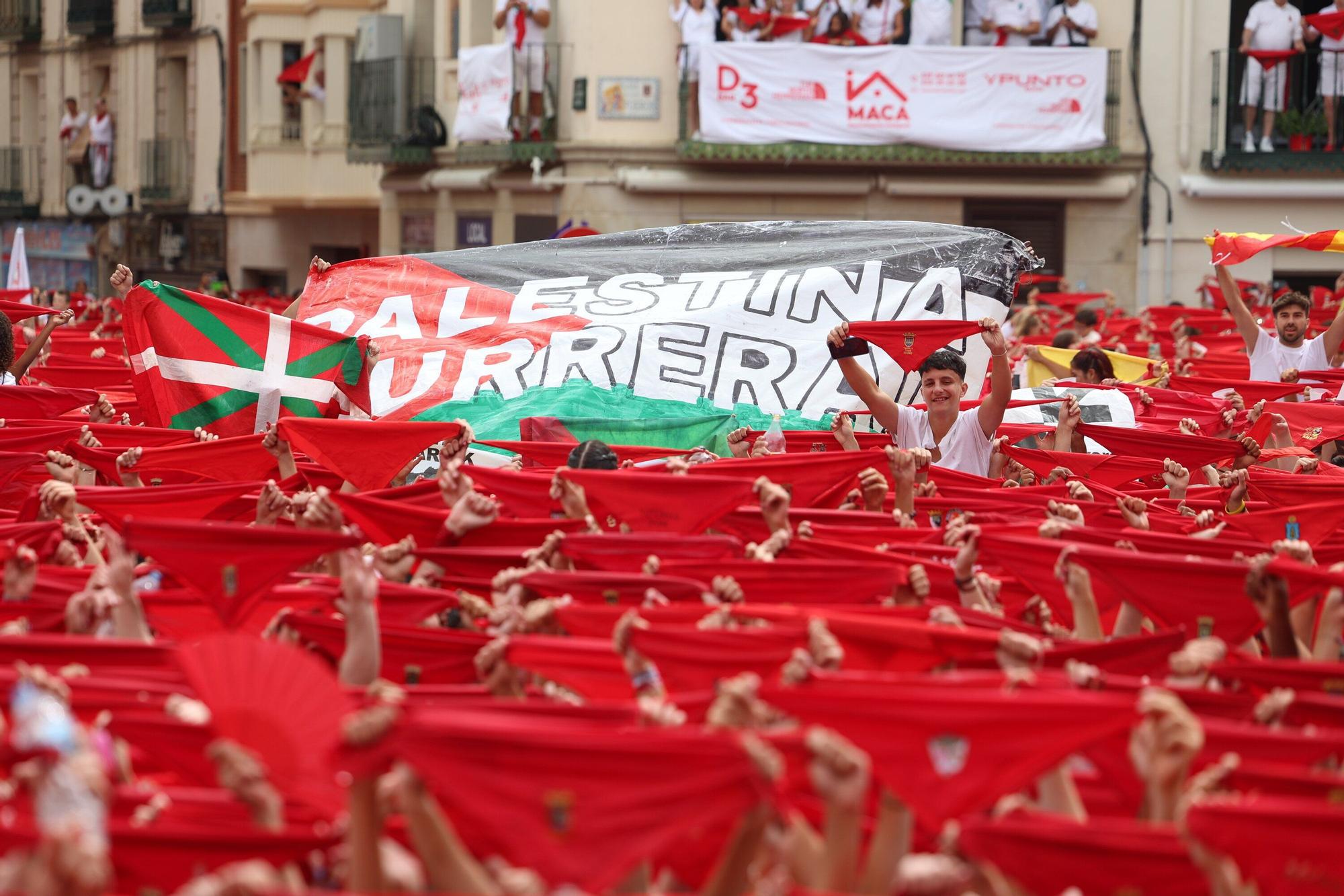 Fotos del cohete de las fiestas de Tudela 2025