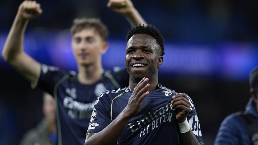 Piden un año y nueve meses de cárcel para un aficionado que llamó “mono” a Vinicius