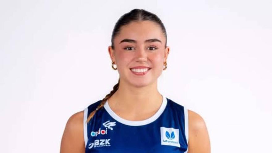 Andrea Elso 
renueva una temporada con Osés