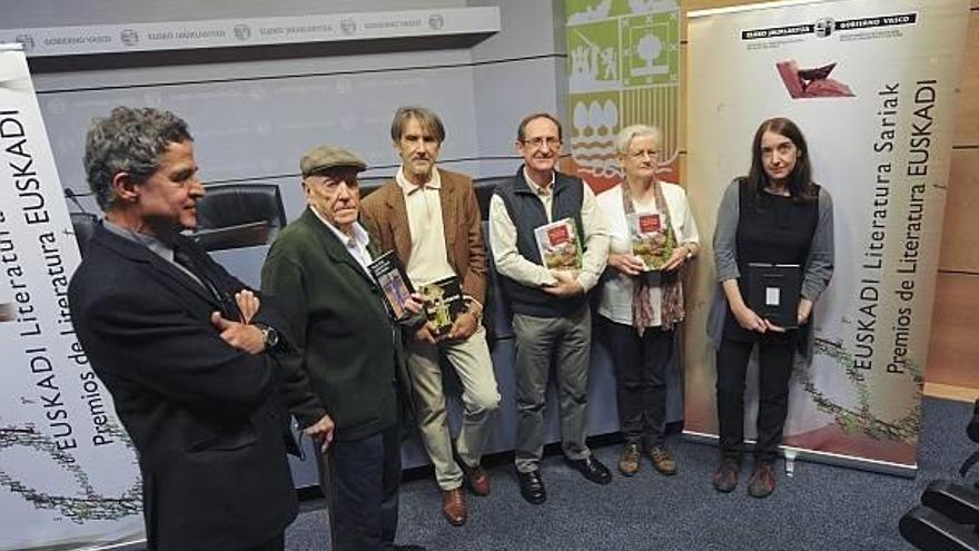 Sortzaile beteranoen aitortza
