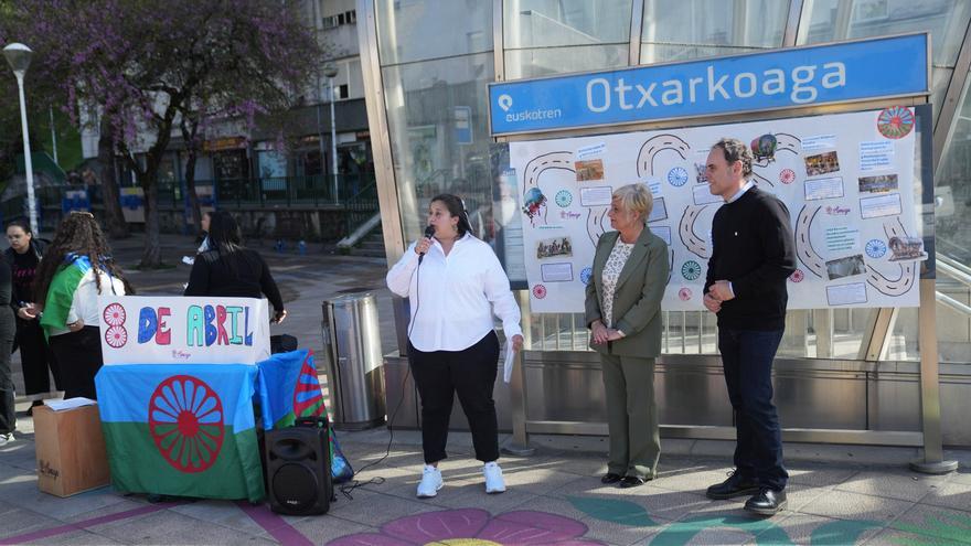 El orgullo de ser "mujer, gitana y vasca" se desata en Otxarkoaga