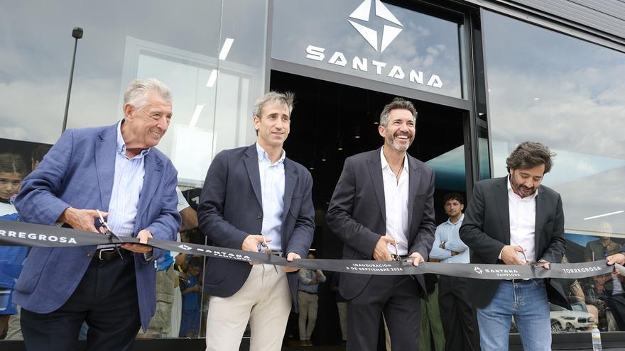 Fotos de la inauguración del nuevo concesionario Santana en Pamplona