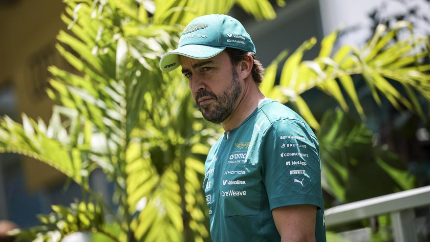 Fernando Alonso no define su futuro