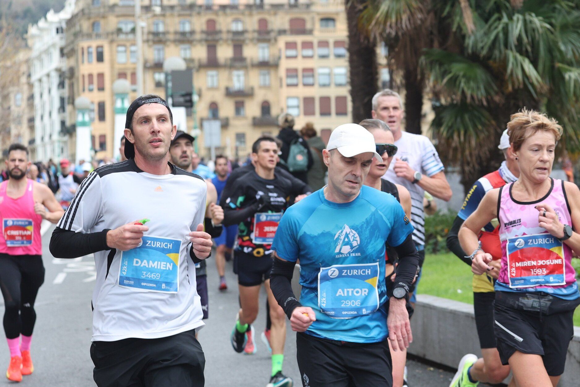 La 46 edición de la Maratón de San Sebastián, en imágenes