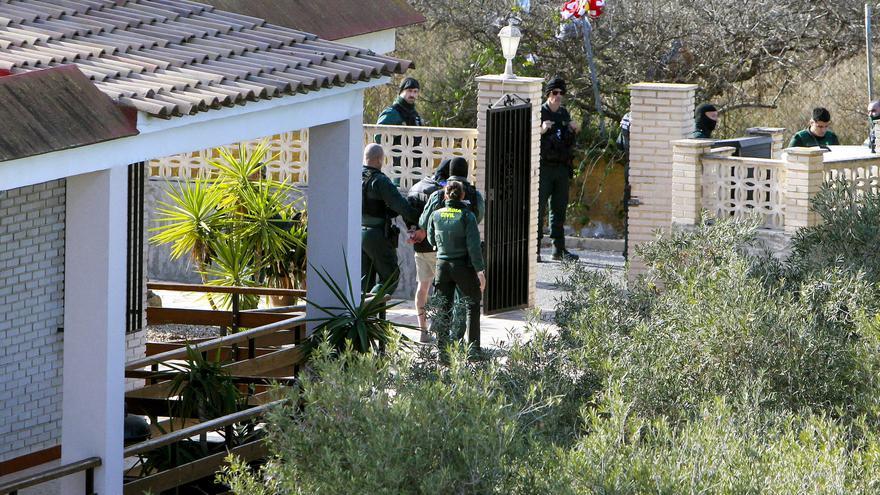 Detenidos los dos hombres atrincherados en Elche que habían matado a otros dos a golpes