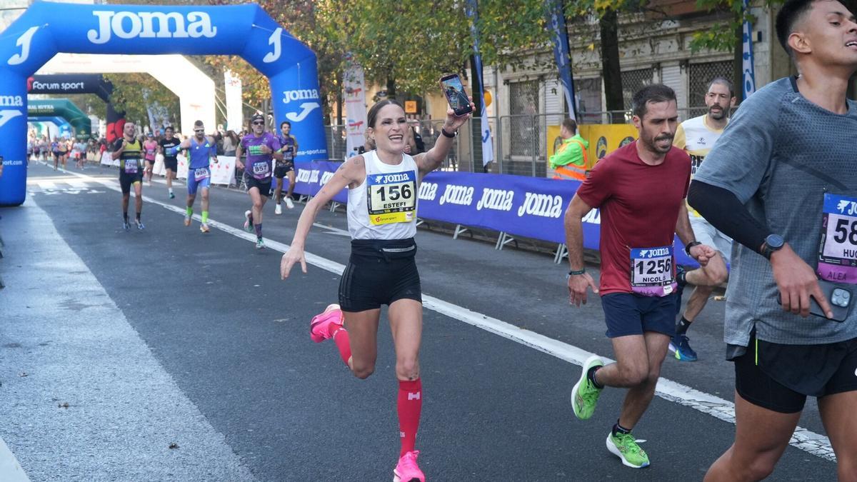 Estefanía Unzu, Verdeliss, al final de la Behobia-San Sebastián 2025