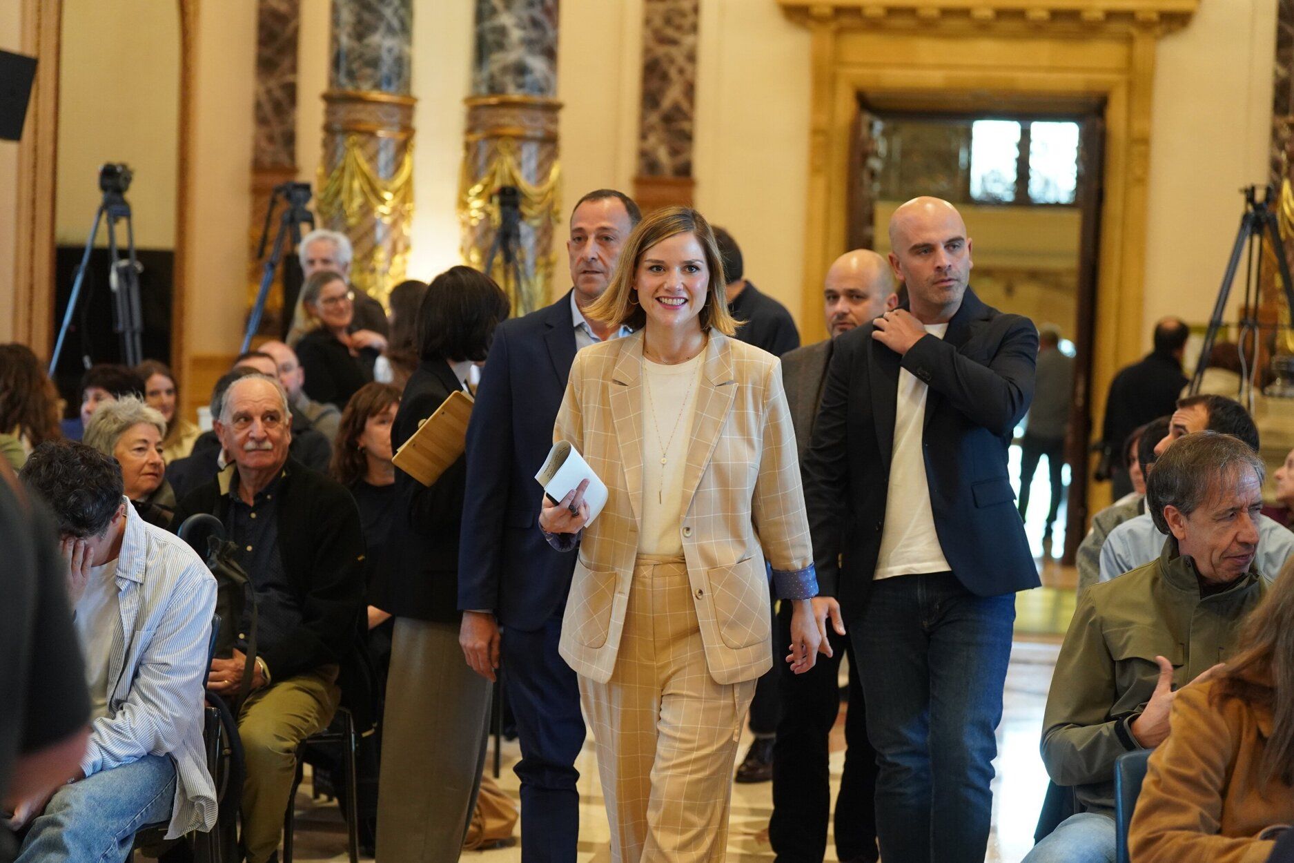 Jon Insausti ya es nuevo alcalde de Donostia: así ha sido su elección