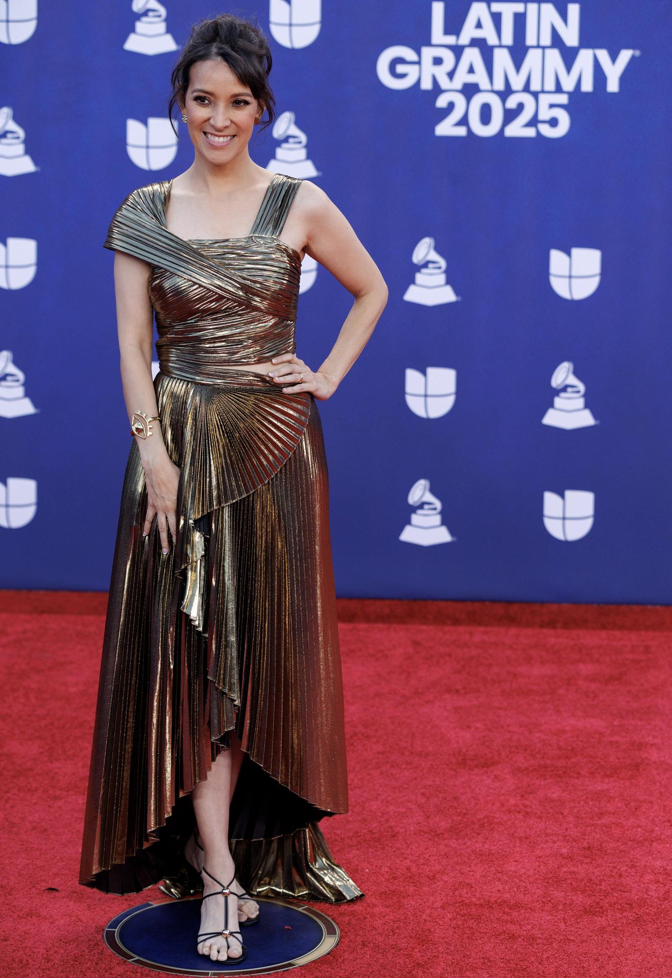 Las mejores fotos de la alfombra roja de los Latin Grammy 2025