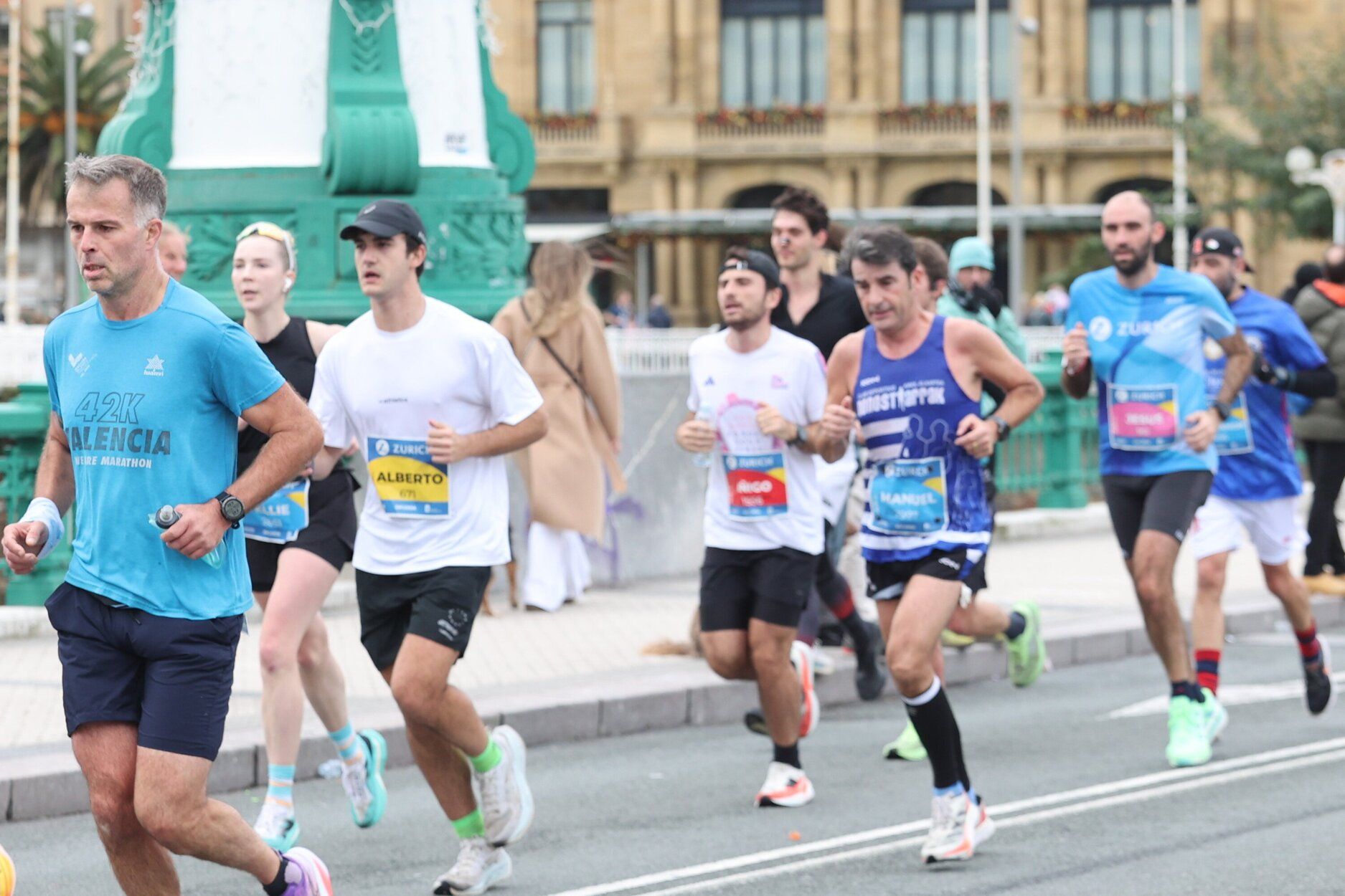 La 46 edición de la Maratón de San Sebastián, en imágenes