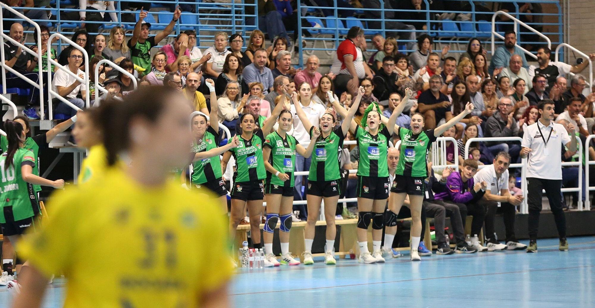 Fotos del partido entre Replasa Beti Onak y Rocasa