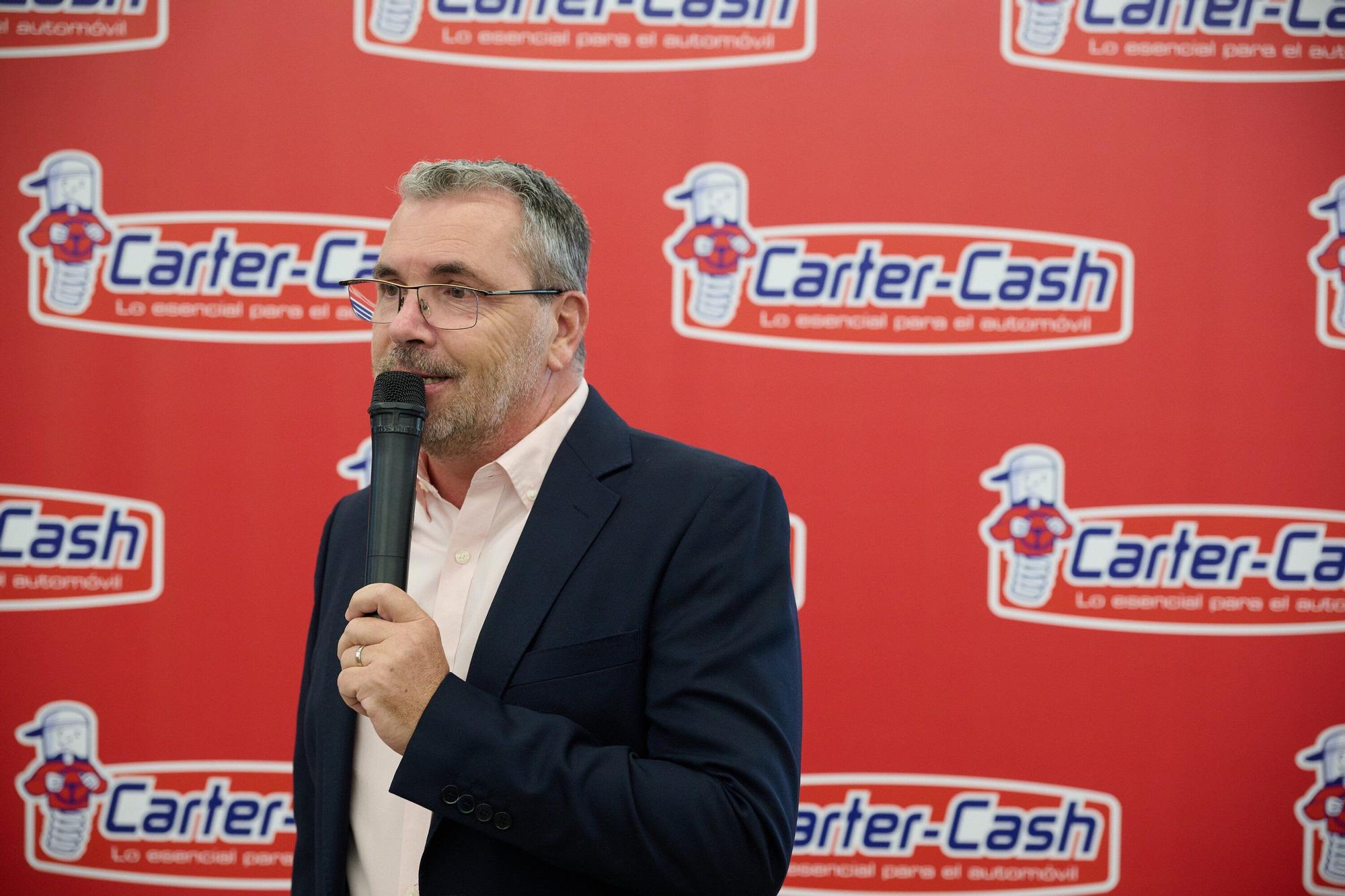 Fotos de la inauguración oficial de la nueva tienda de Carter-Cash en Pamplona