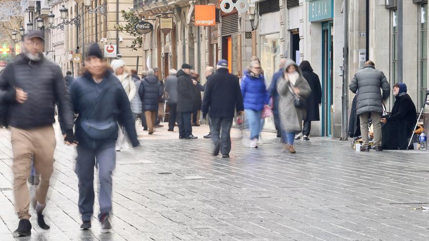 Más de 3.600 familias de Vitoria reciben ayudas al margen de la RGI para necesidades básicas