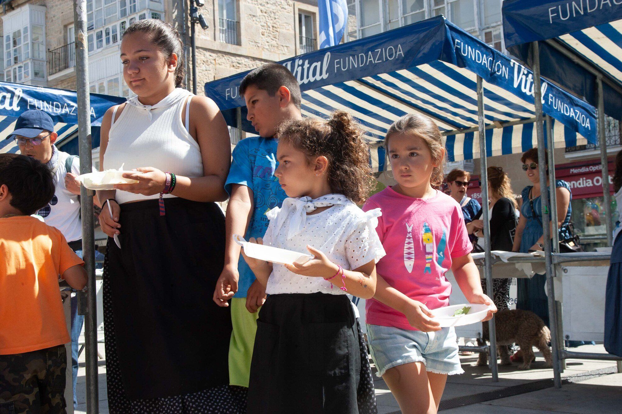 En imágenes: Las cuadrillas vuelven a tomar protagonismo con sus actividades en fiestas de 'La Blanca'