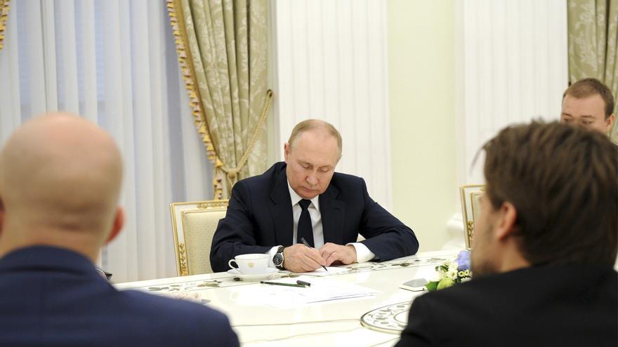 Putin advierte de que Rusia aún no ha iniciado &quot;nada serio&quot; en Ucrania