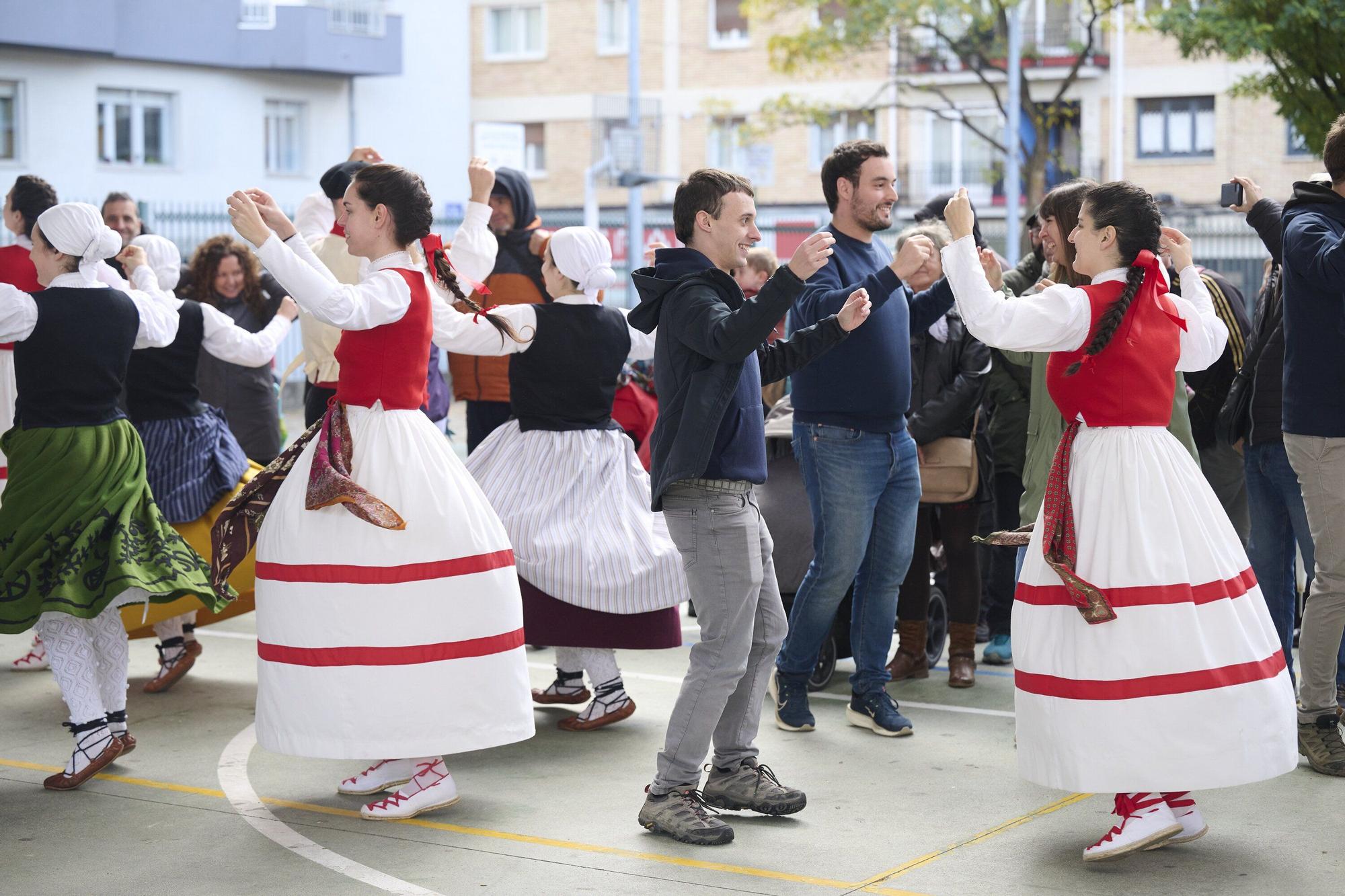 III Día del grupo de danzas Larratz