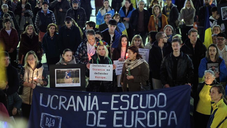 Concentración en Pamplona con motivo del cuarto aniversario de la invasión de Ucrania