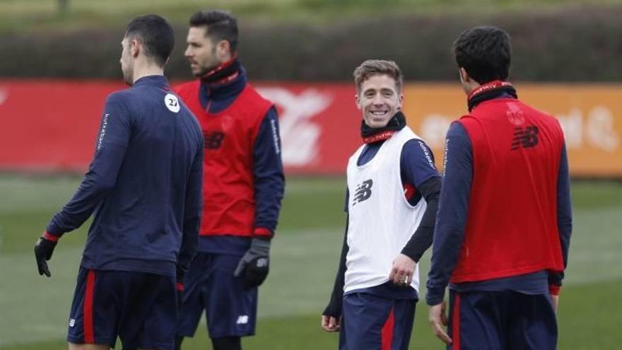 Muniain y Etxeita, durante un entrenamiento.