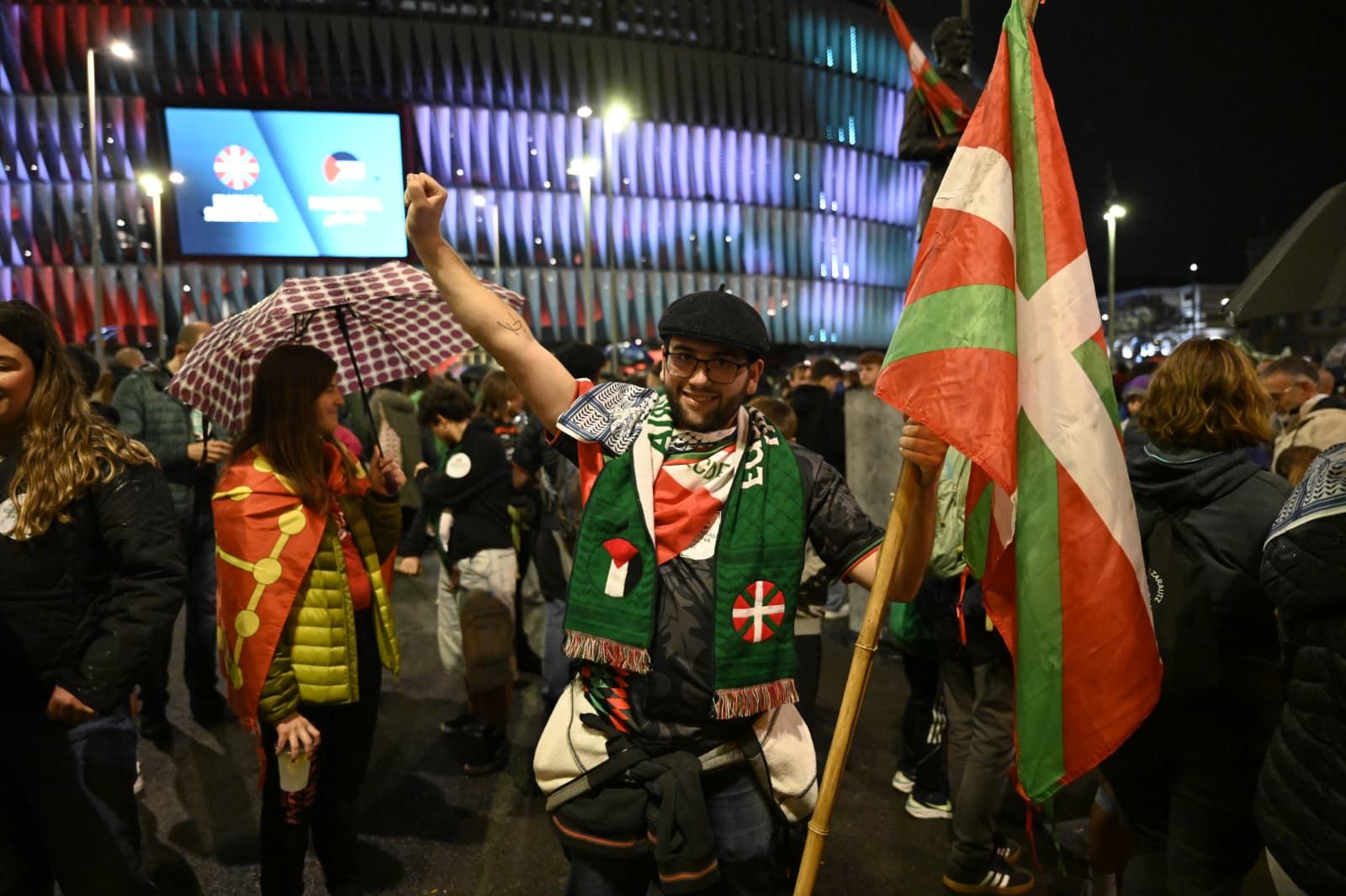 Las mejores imágenes del ambiente festivo en apoyo a Palestina