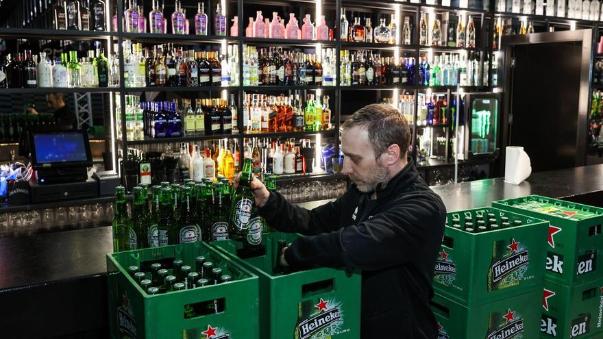El tardeo conquista Bilbao: fiesta, autocuidado y ligoteo sin trasnochar