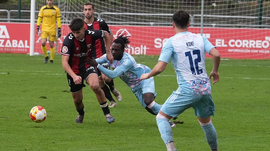 Slavy inflige una dolorosa derrota para el Arenas