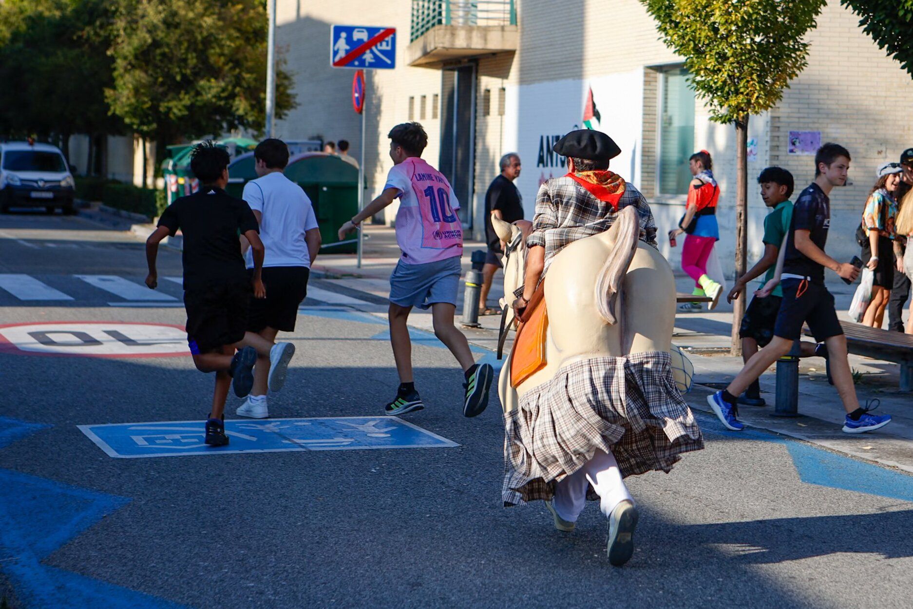 Fotos del chupinazo de fiestas de Ansoáin