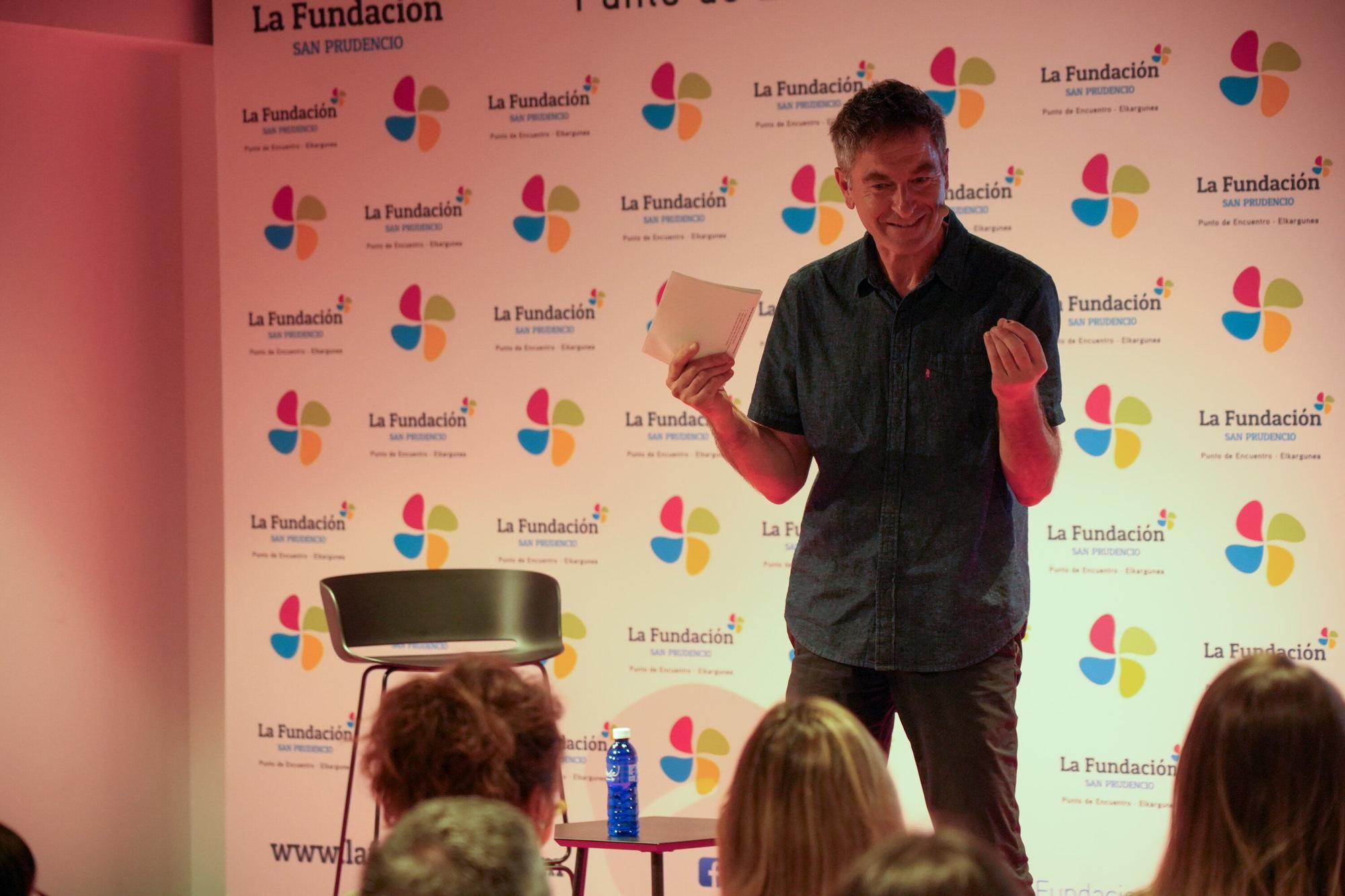 En imágenes: Entrega de premios LaF al mérito académico en la Fundación Laboral San Prudencio