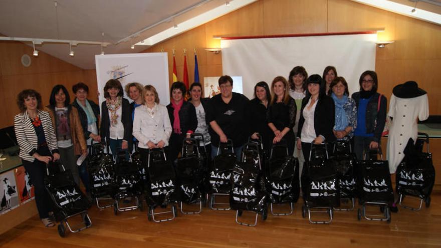 Presentación de la campaña, con los carritos de la compra.