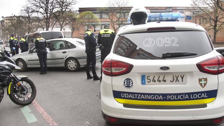 Detenido en Vitoria por robar en un comercio y agredir a una vigilante y a un policía