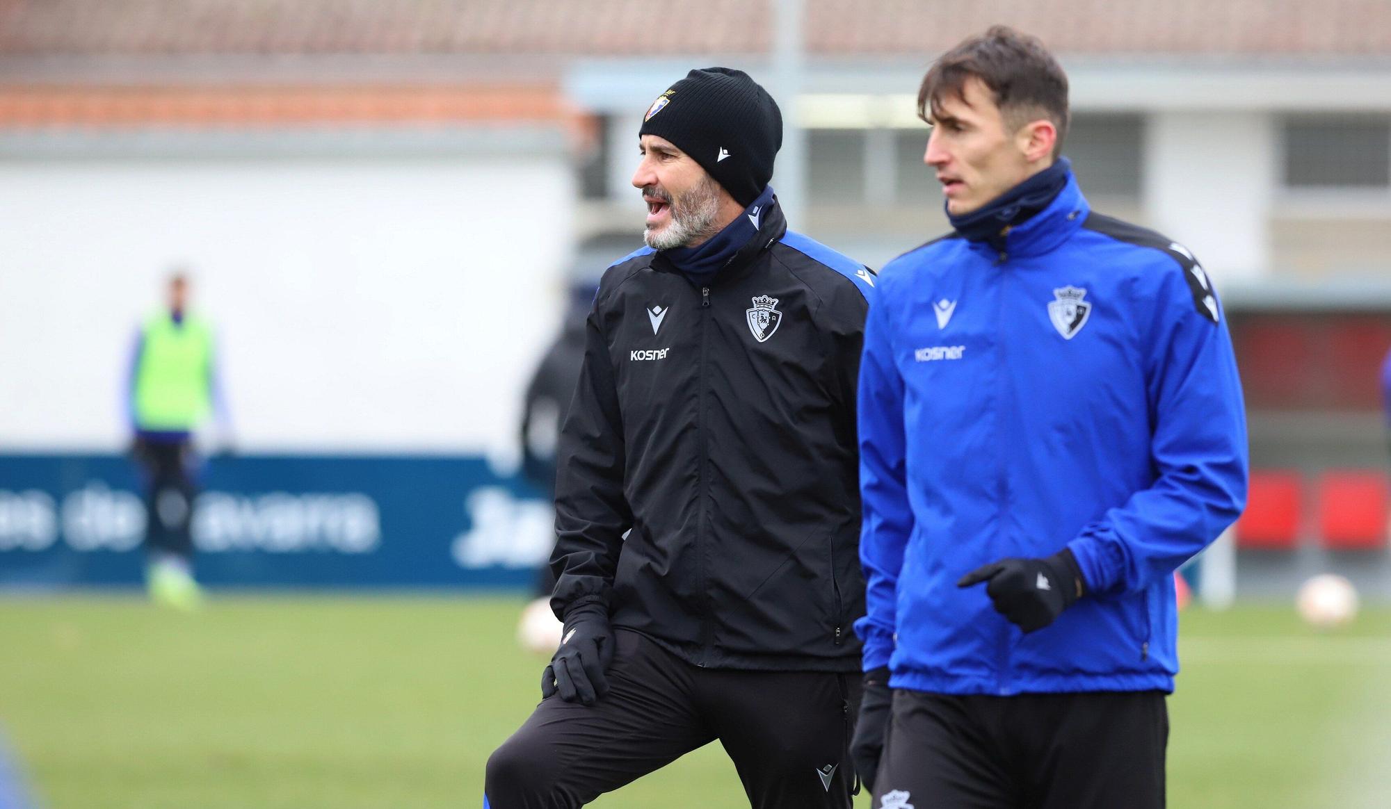 El primer entrenamiento de Osasuna de 2025