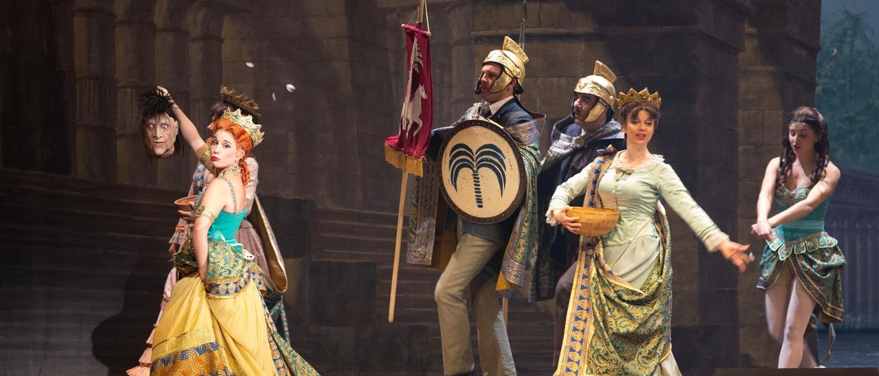 Fotos del musical 'El fantasma de la ópera' en Baluarte