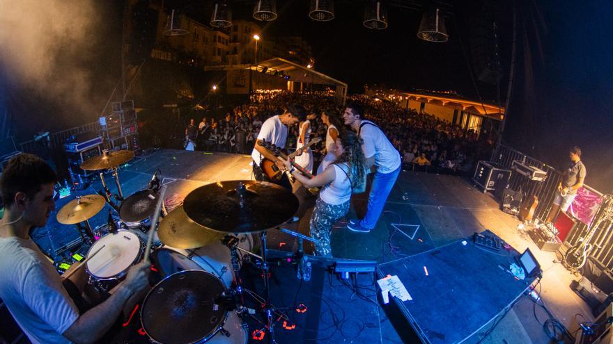 De la habitación a actuar ante 11.000 personas