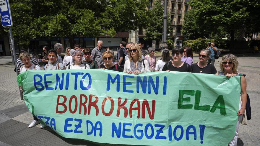 La plantilla de la residencia Benito Menni de Elizondo, llamada a iniciar dos semanas más de huelga