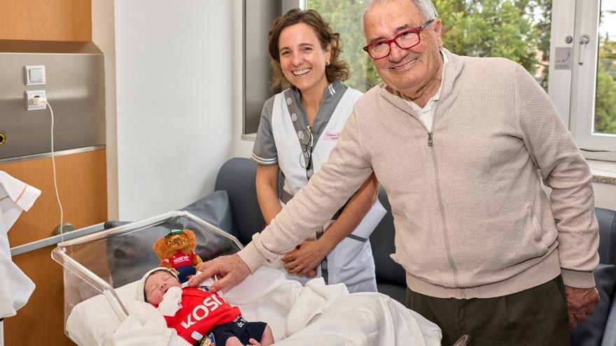 Acción Social de Caja Rural de Navarra refuerza el sentimiento rojillo