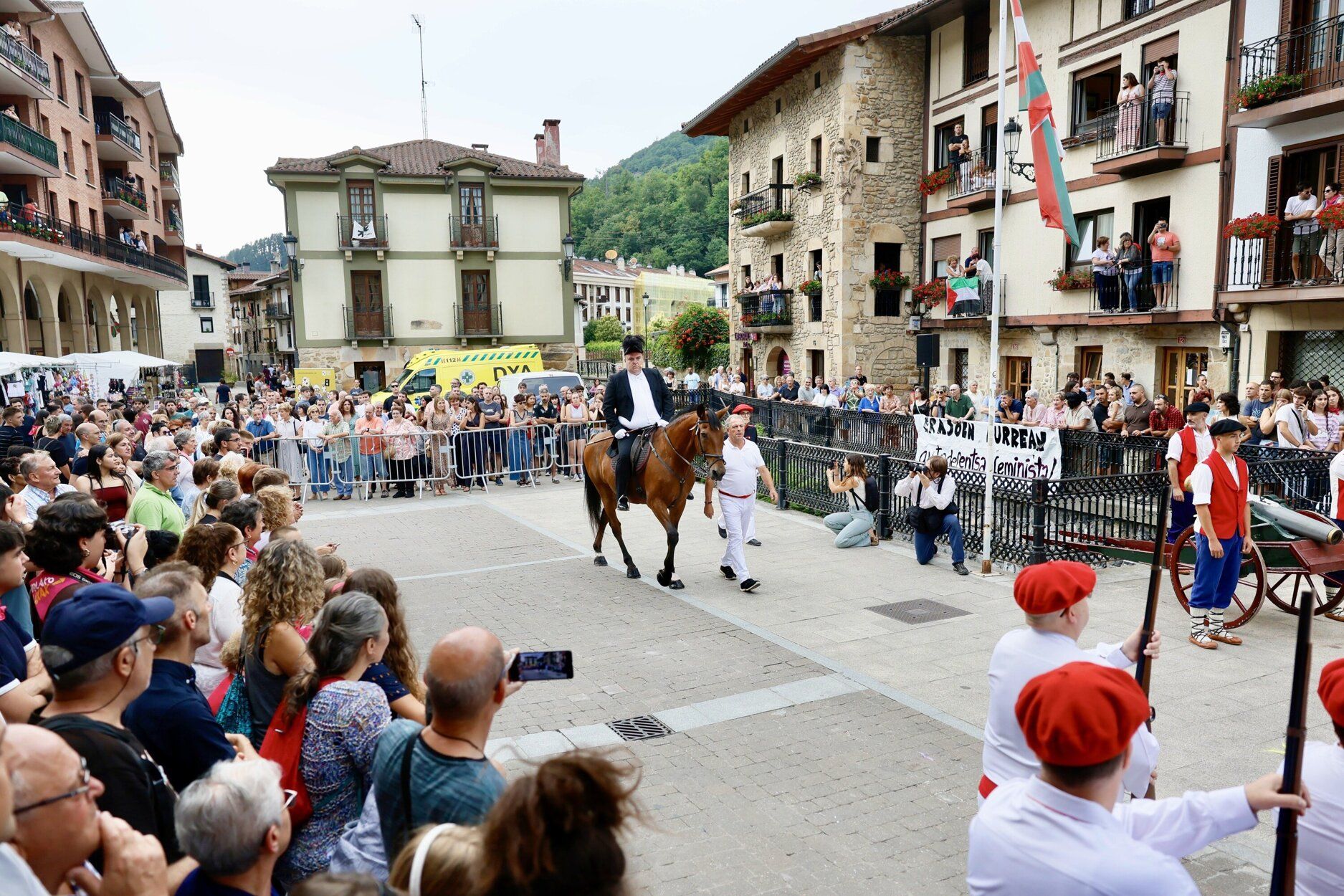 Las mejores imágenes del Alarde de Antzuola