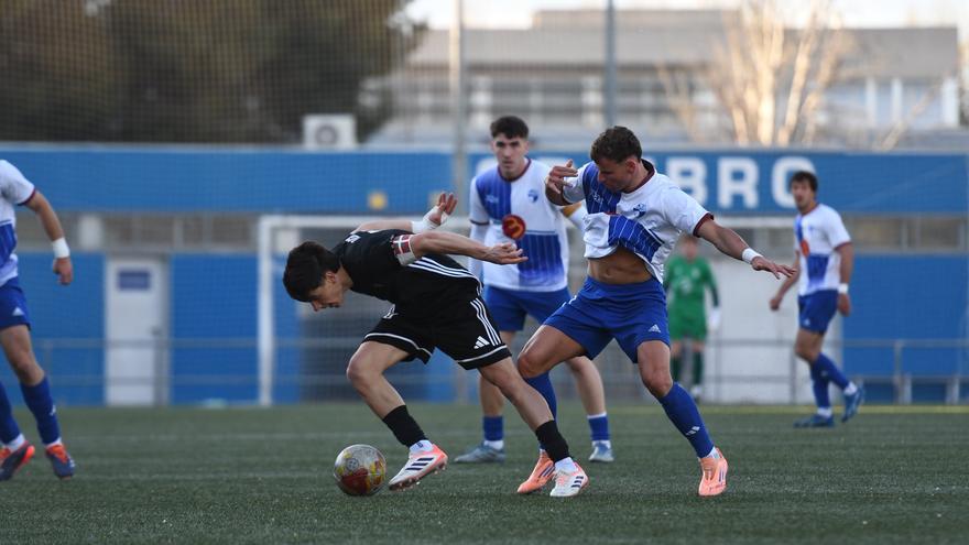 El Gernika suma un valioso punto bajo el cierzo