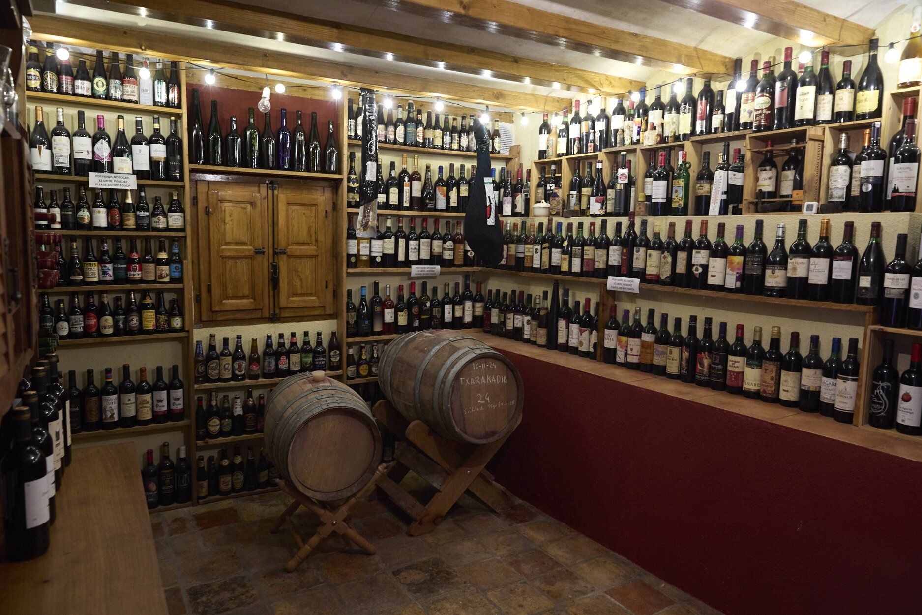 Fotos del día del vino en Zirauki