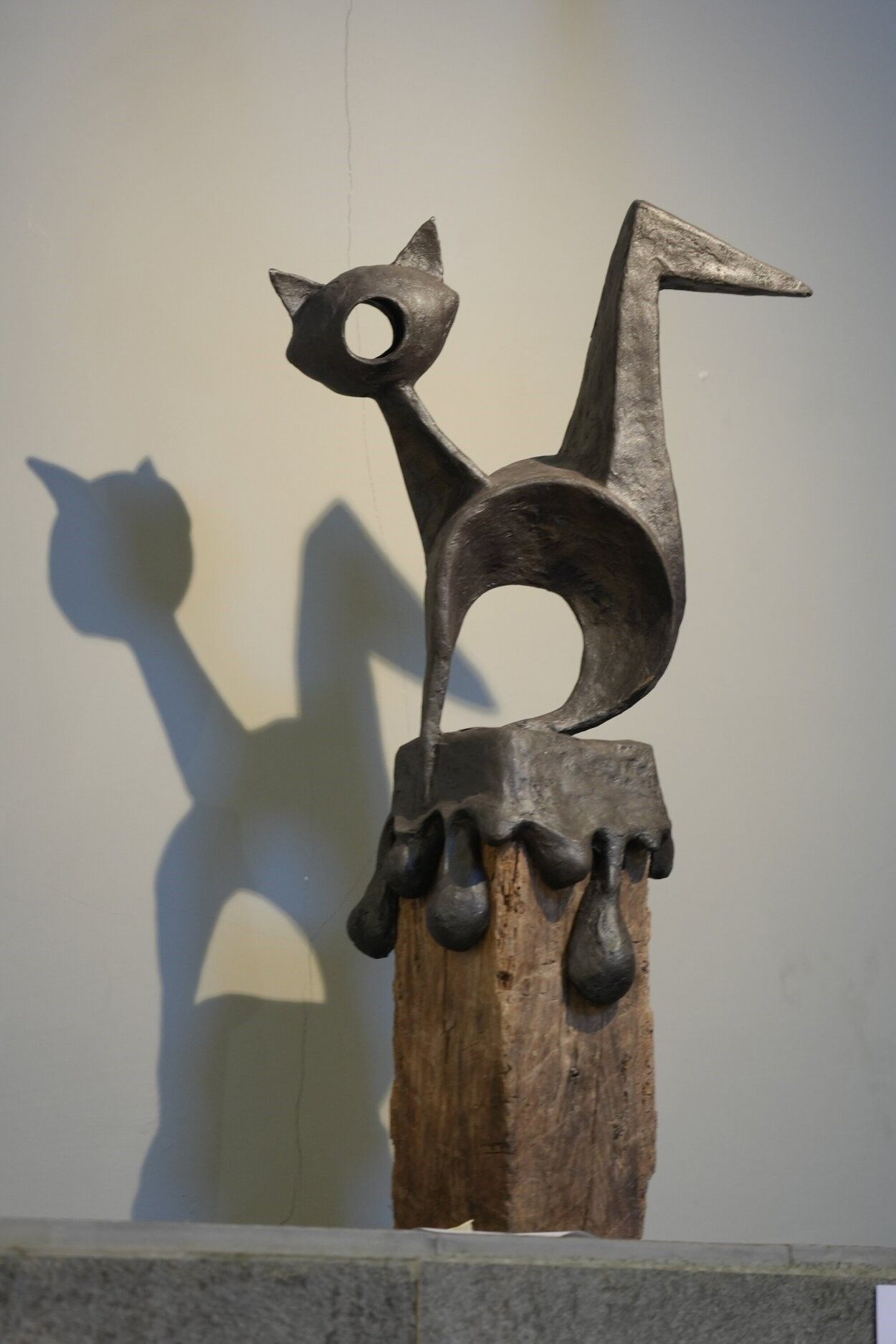 Una de las esculturas de la exposición.