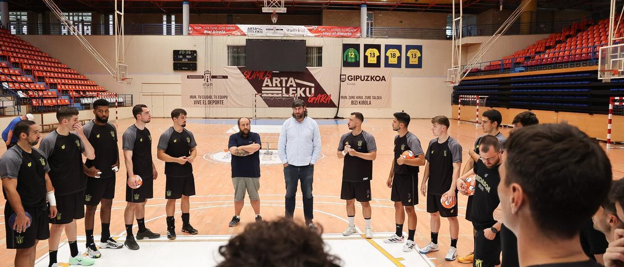 [Fotos] El Bidasoa vuelve a los entrenamientos tras las vacaciones