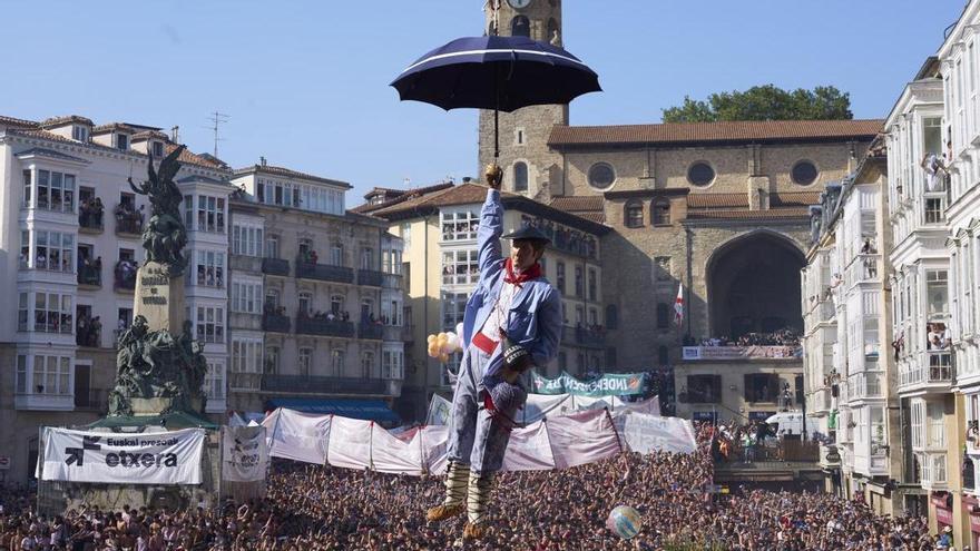 &quot;Bienvenidos a las fiestas de todos y todas&quot;