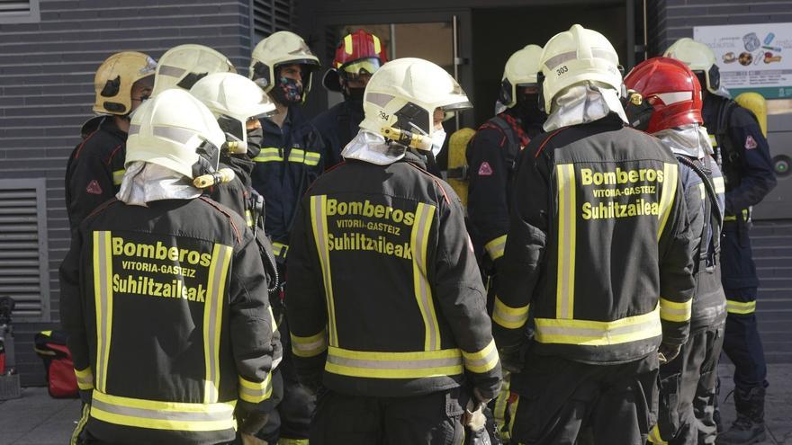 Recurren la admisión de una persona en los Bomberos por un posible cambio de sexo falso