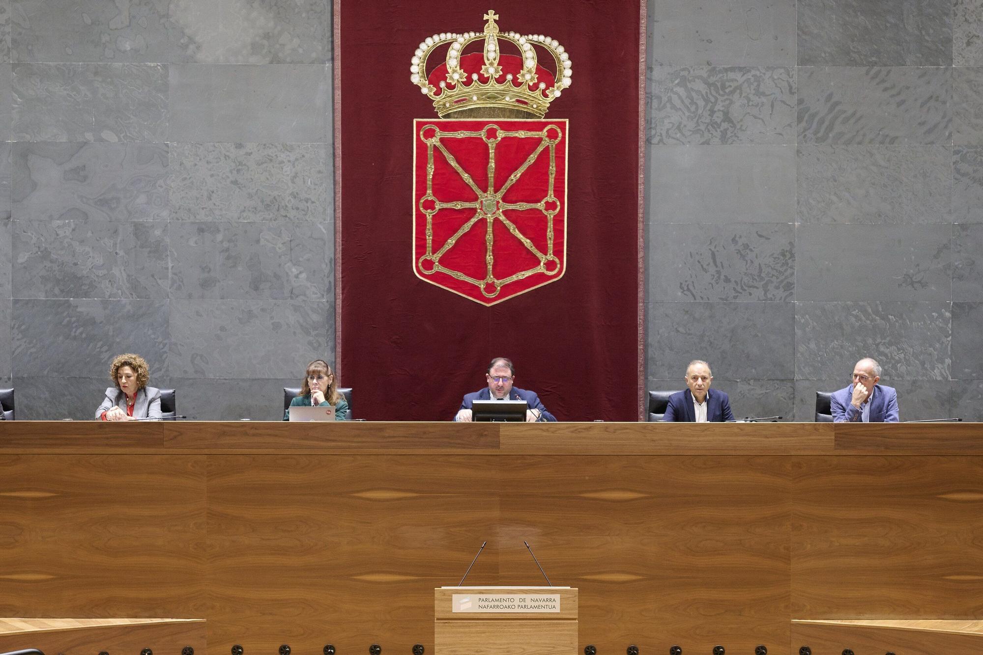 Fotos del pleno del Parlamento de Navarra de este 6 de noviembre