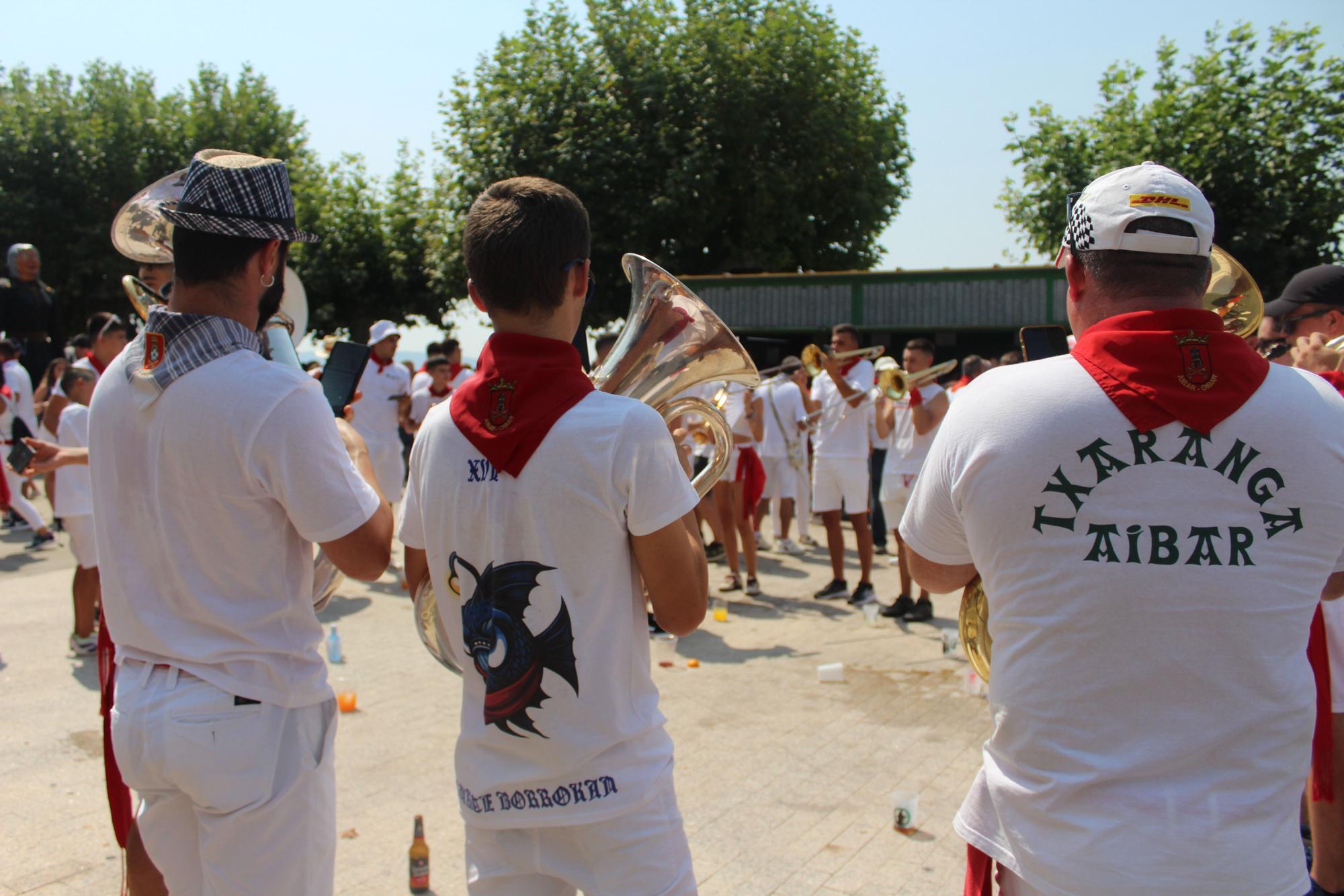Fotos del inicio de las fiestas de Aibar