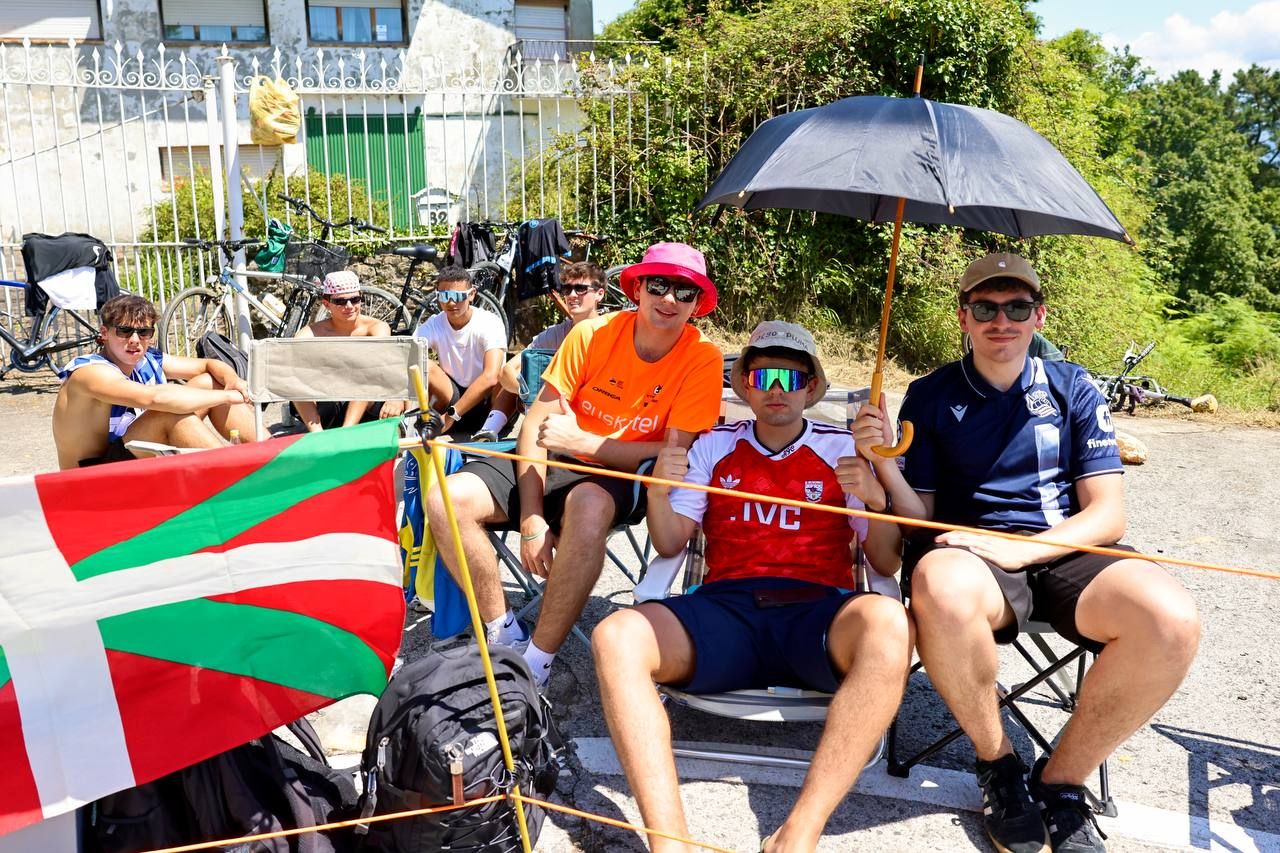Clásica San Sebastián: Gran ambiente en el puerto de Murgil