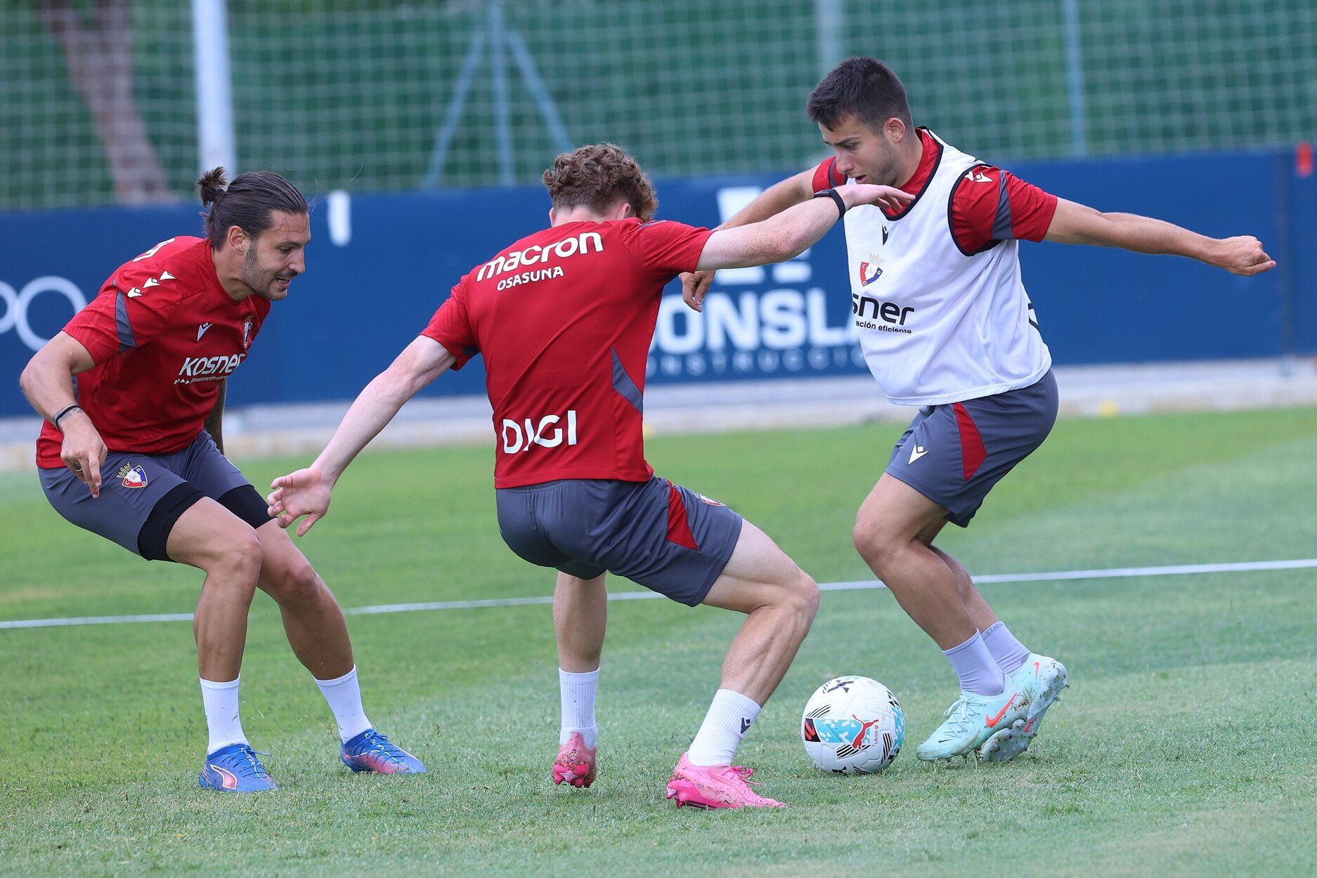 Fotos del entrenamiento de Osasuna (28/07/2025)