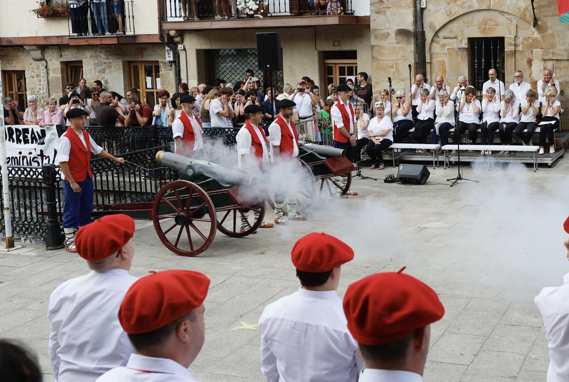 Las mejores imágenes del Alarde de Antzuola